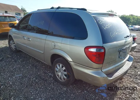 2005 Chrysler Town & Country Touring from USA, damaged, VIN 2C8GP54LX5R429377